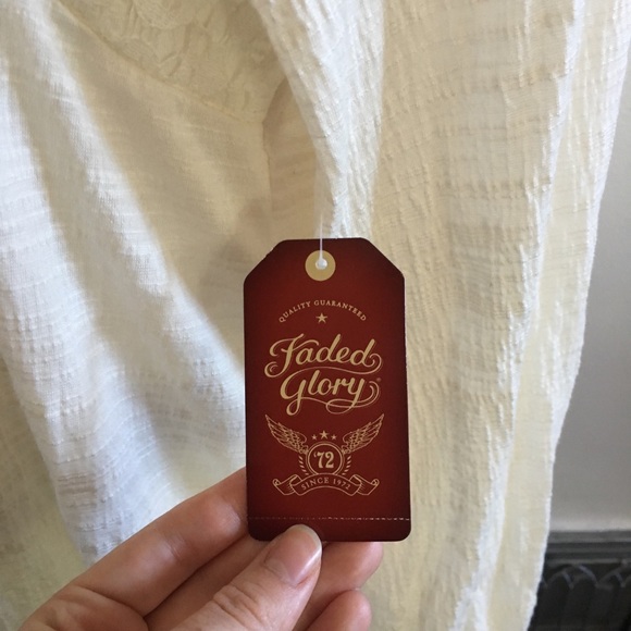 White Long Sleeve Shirt Tunic Style Oversized - Picture 4 of 8